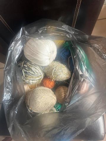 Grote Zak Knutselwol - Diverse Kleuren beschikbaar voor biedingen