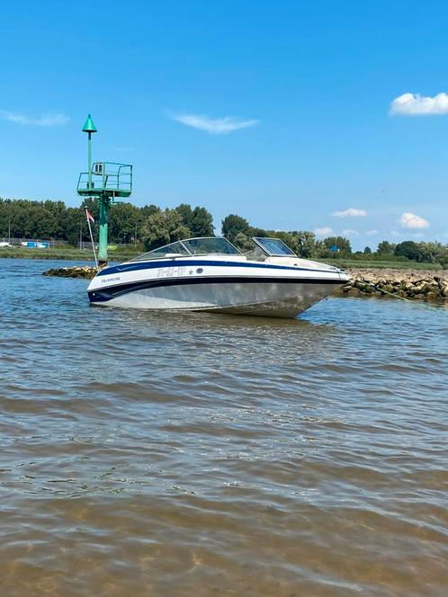 Crownline 180BR, Watersport en Boten, Speedboten, Gebruikt, 3 tot 6 meter, Benzine, 120 tot 200 pk, Polyester, Binnenboordmotor