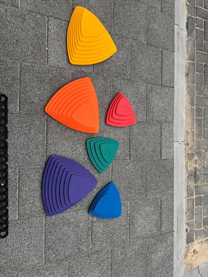 Stapstenen voor kinderen, Kinderen en Baby's, Speelgoed | Educatief en Creatief, Zo goed als nieuw, Bouwen, Ontdekken, Ophalen of Verzenden