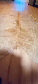 Xl koeienhuid, Huis en Inrichting, Crème, 200 cm of meer, Ophalen of Verzenden, Zo goed als nieuw