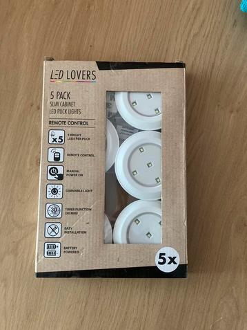 Led lampjes beschikbaar voor biedingen
