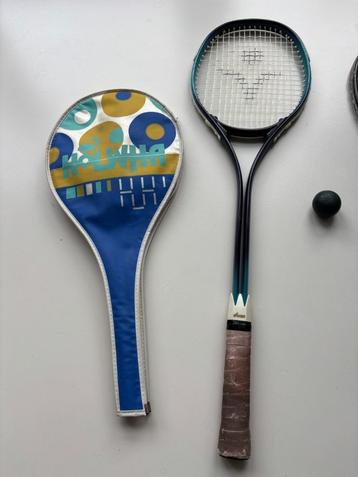 2 Squash rackets; kun je meteen samen starten! beschikbaar voor biedingen