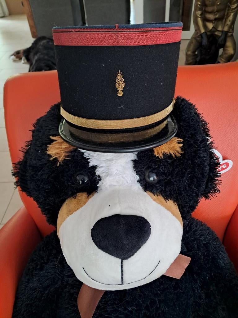 Oude Franse Gendarmerie Pompiers Kepie in nette staat goud, Eu, Overige gebieden, Eu, Overige soorten