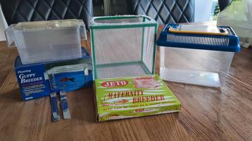 3x broedbakjes voor vissen (bv guppies) beschikbaar voor biedingen