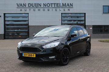 Ford FOCUS Wagon 1.0 Titanium / Navigatie / Carplay / Stoelv beschikbaar voor biedingen