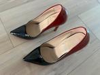 Mooie rood/zwarte pumps maat 36, Pumps, Ophalen of Verzenden, Zo goed als nieuw, Rood