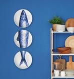 Nieuw, Heinen Delfts Blauw, Borden met Vis (3 stuks) € 89, Ophalen of Verzenden, Industrieweg 7, 3881LB Putten, Info@heinendelftsblauw.nl