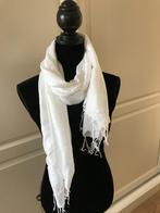 Sjaal offwhite, Kleding | Dames, Mutsen, Sjaals en Handschoenen, Ophalen, Zo goed als nieuw, Sjaal