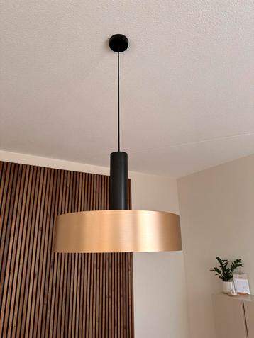 Mooie hanglamp zwart met goud beschikbaar voor biedingen