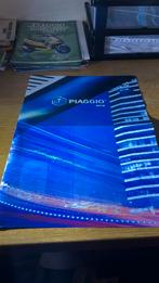 Piaggio 2012 scooter folder, Ophalen of Verzenden