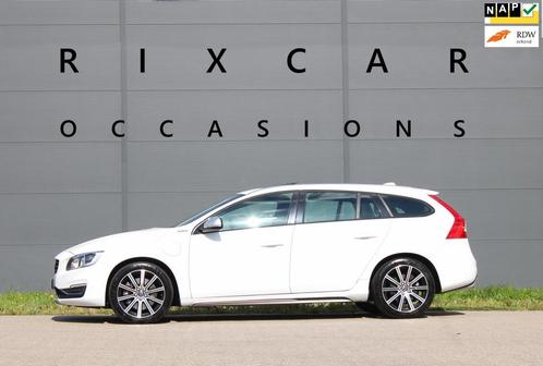 Volvo V60 2.4 D5 Twin Engine R-Design / TREKHAAK / LEDER / S, Auto's, Volvo, Bedrijf, Te koop, V60, 4x4, ABS, Achteruitrijcamera