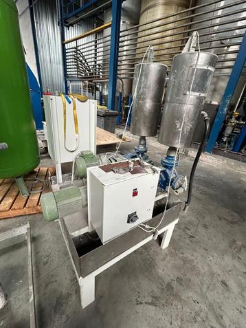 Fijnmaalmachine met drukpompen beschikbaar voor biedingen