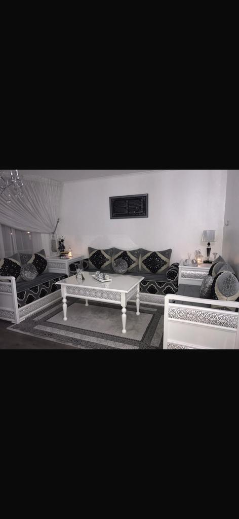 Marokkaanse sedari inclusief 2 hoekboxen en salontafel, Huis en Inrichting, Complete inboedels, Ophalen