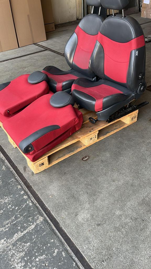 Mini Cooper R53 Stoelen Set - Half Leer/Stof Zwart Rood, Auto-onderdelen, Interieur en Bekleding, Mini, Gebruikt, Ophalen