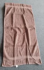 Bruine handdoek vandyck 64 x 133 cm towel van dijck, Ophalen of Verzenden, Zo goed als nieuw, Bruin, Handdoek