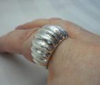 Zilveren vintage ring met ribbels maat 16,75 nr.381, Verzenden, Dame, Zilver, Zilver