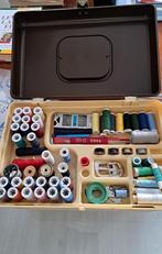 Retro Naaibox met inhoud, Ophalen of Verzenden
