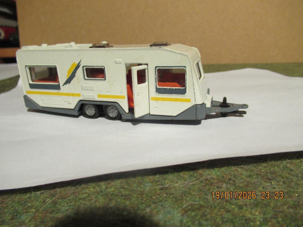 SIKU  caravan, Ophalen of Verzenden, Gebruikt, Overige typen