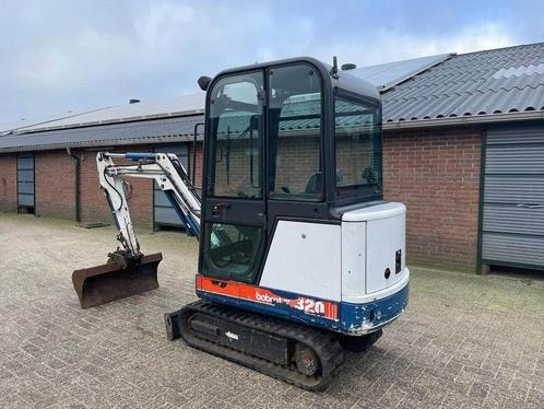 Bobcat 320 Marge minigraver graafmachine, Zakelijke goederen, Machines en Bouw | Kranen en Graafmachines, Graafmachine