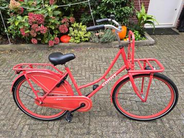 26 inch mooie geheel nagekeken spirit cargo meisjesfiets.  beschikbaar voor biedingen