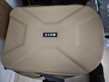 Cameratas hardcase - beige beschikbaar voor biedingen