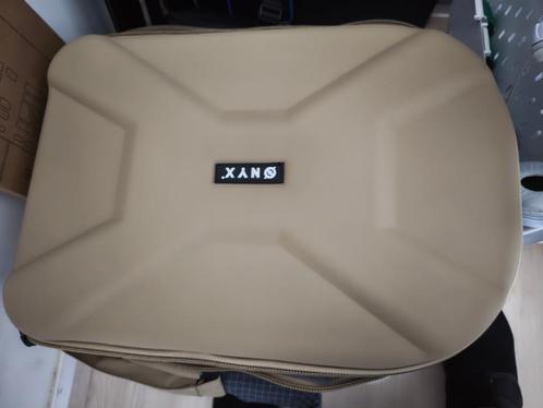 Cameratas hardcase - beige, Audio, Tv en Foto, Fotografie | Fototassen, Zo goed als nieuw, Rugtas, Overige merken, Ophalen of Verzenden