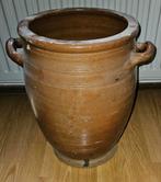 Aarden Pot met Handvatten, Ophalen