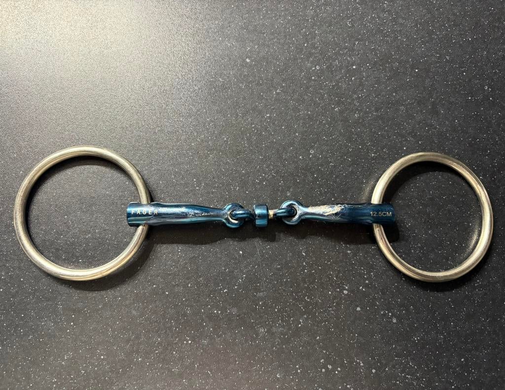 Fager bit bianca titanium 12,5 cm, Dieren en Toebehoren, Paarden en Pony's | Hoofdstellen en Tuigage, Ophalen of Verzenden, Gebruikt