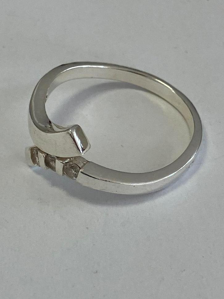 Zilveren ring, Sieraden, Tassen en Uiterlijk, Ringen, Zo goed als nieuw, Dame, 20 of groter, Zilver, Ophalen of Verzenden