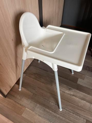 Ikea kinderstoel beschikbaar voor biedingen