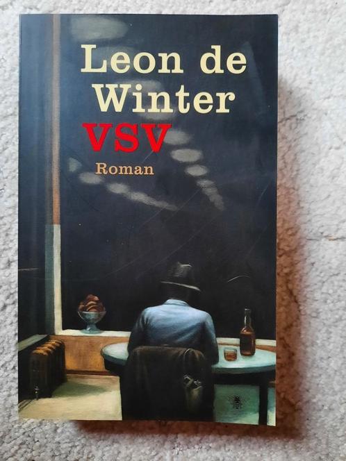 Leon de Winter - VSV of daden van onbaatzuchtigheid, Boeken, Literatuur, Zo goed als nieuw, Ophalen of Verzenden