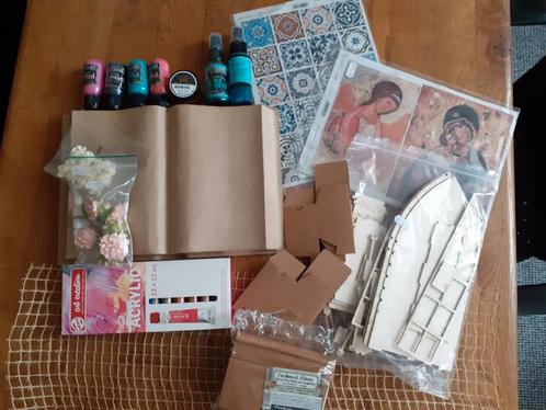 Mixed media pakket verf inkt dylusions stamperia rice art, Hobby en Vrije tijd, Scrapbooking, Zo goed als nieuw, Ophalen of Verzenden