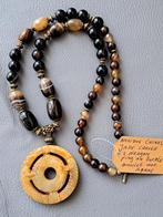 026 Ketting met antique Jade Amulet 2 dragon ping'an buckle, Antiek en Kunst, Ophalen of Verzenden