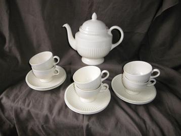 Wedgwood EDME Theepot met 6 kop en schotels Ø 8 cm beschikbaar voor biedingen