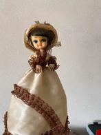 Antieke Pop met Bewegend Hoofd, Ophalen of Verzenden