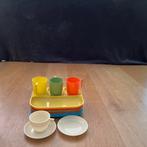 Camping servies jaren 60, verdeelbord, bekers, kopje, Huis en Inrichting, Keuken | Servies, Overige materialen, Ophalen of Verzenden