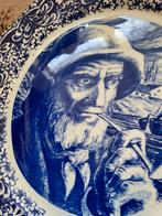 Sierbord Vollendamse visser Delfts blauw, Antiek en Kunst, Antiek | Wandborden en Tegels, Ophalen