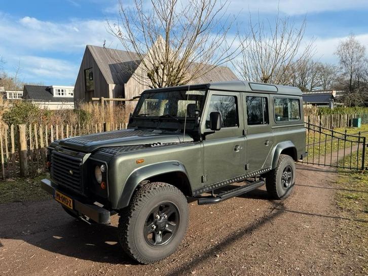 Land Rover Defender 2.5TD WGN 110 2006 Groen, Auto's, Land Rover, Particulier, 4x4, Airconditioning, Alarm, Centrale vergrendeling