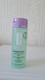 Clinique All About Clean liquid facial soap mild 200 ml., Nieuw, Gehele gezicht, Reiniging, Verzenden