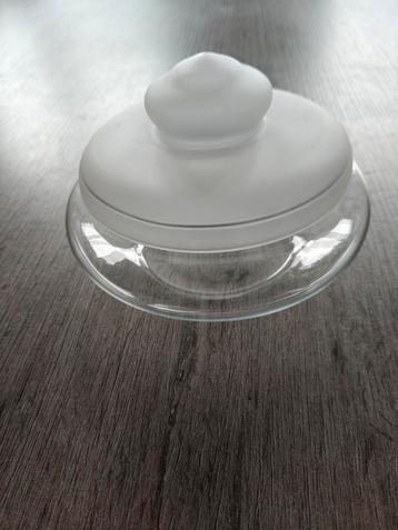 Vintage glazen bonbon/snoep schaaltje met deksel beschikbaar voor biedingen