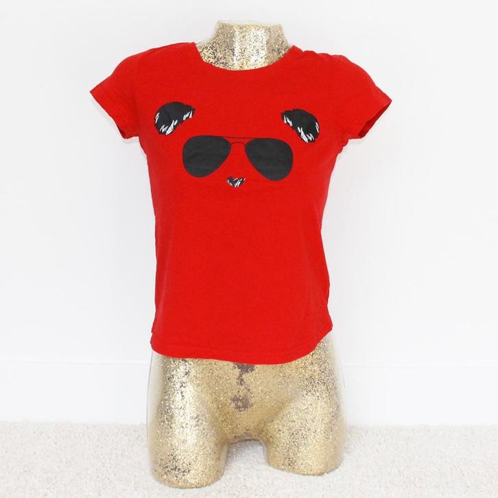 T van CL Shirtje (M) € 15,-, Kleding | Dames, T-shirts, Zo goed als nieuw, Maat 38/40 (M), Rood, Korte mouw, Ophalen of Verzenden