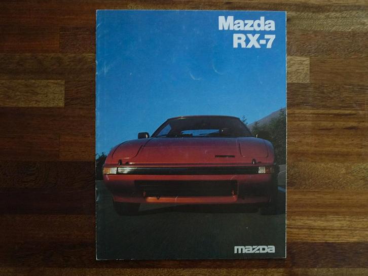 Mazda RX-7 (1981), Boeken, Auto's | Folders en Tijdschriften, Zo goed als nieuw, Mazda, Ophalen of Verzenden