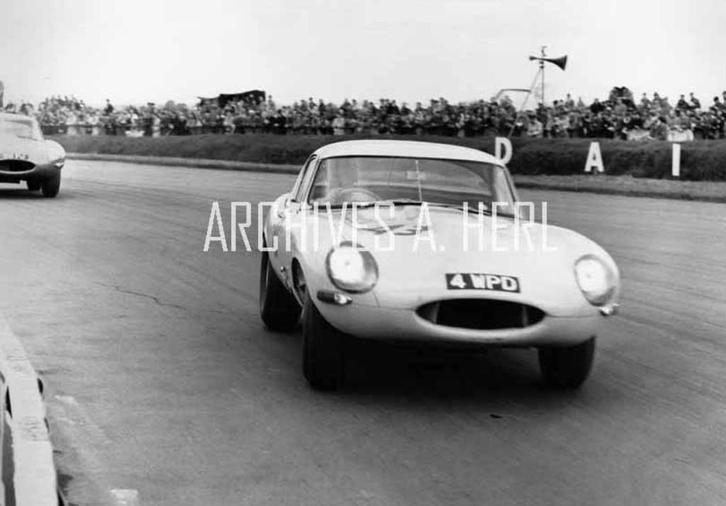 Jaguar E Type Lightweight racing car - 1963 foto, Verzamelen, Automerken, Motoren en Formule 1, Nieuw, Auto's, Verzenden