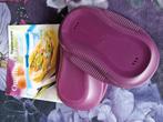 Tupperware Omeletmaker voor magnetron met receptenboekje, Huis en Inrichting, Keuken | Tupperware, Ophalen, Zo goed als nieuw