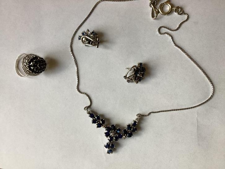 Mooie bl saffieren, ketting, oorbellen, ring, zilver, Sieraden, Tassen en Uiterlijk, Edelstenen, Zo goed als nieuw, Ophalen of Verzenden