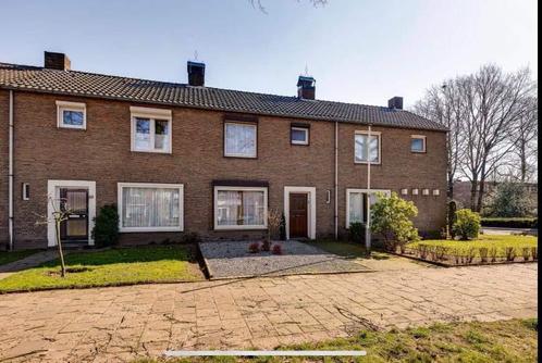 Te huur in Weert per direct woning met 3 slaapkamers, Huizen en Kamers, Huizen te huur, Limburg, Tussenwoning, Via bemiddelaar