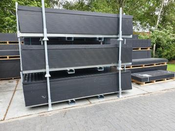 Te huur Kunststof PE rijplaten 3000x1000x20mm v.v. antislip beschikbaar voor biedingen