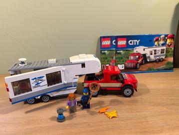 lego city auto met caravan beschikbaar voor biedingen