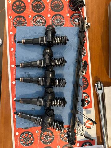 5 gereviseerde pompverstuivers incl kabelboom beschikbaar voor biedingen