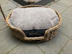 Grote rieten hondenmand Happy House + Trixie ligkussen, Dieren en Toebehoren, Hondenmanden, Ophalen, Zo goed als nieuw, Riet